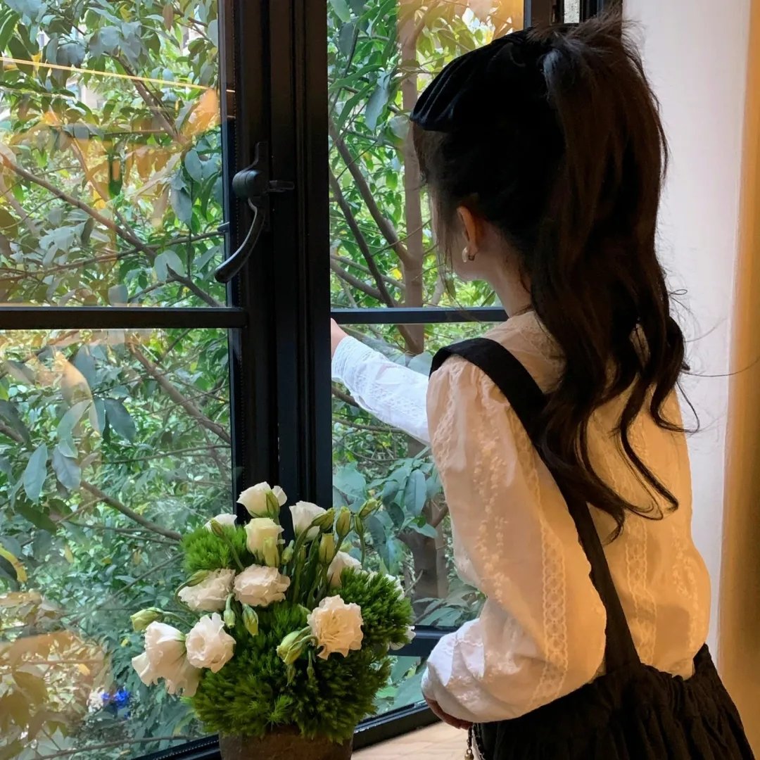 蓝精灵2海报